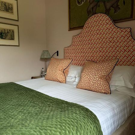 The King'S Head Hotel Holt  Bagian luar foto