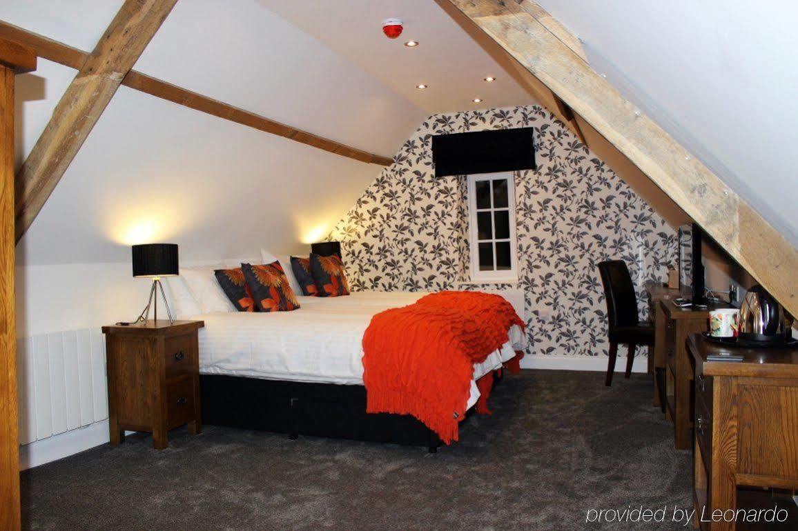 The King'S Head Hotel Holt  Bagian luar foto