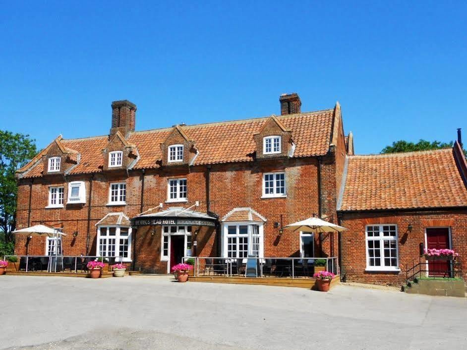 The King'S Head Hotel Holt  Bagian luar foto